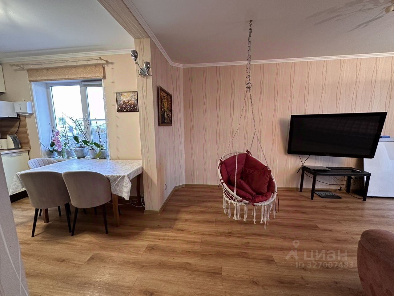 Продажа 3-комн квартиры на вторичном рынке улица Лени Голикова, 52к4
