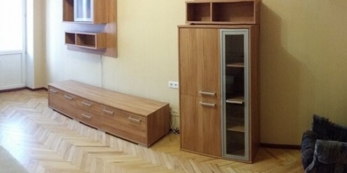 2-комн квартира Снежная улица,  д. 8