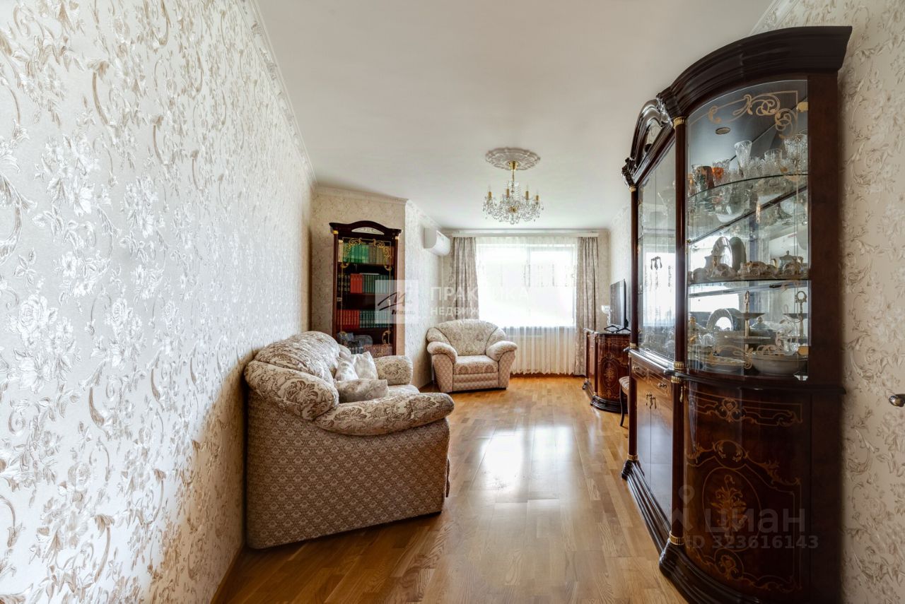 Продажа 2-комн квартиры на вторичном рынке Люблинская улица, 165К2