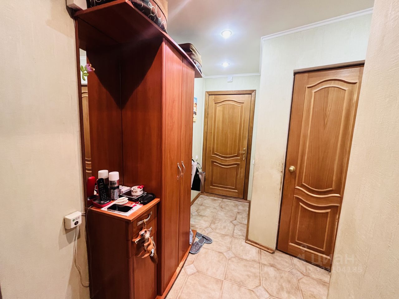 Продажа 2-комн квартиры на вторичном рынке Сергиев Посад, Октябрьская улица, 3