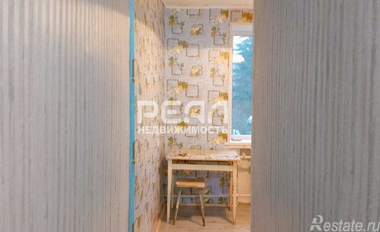 Продажа 2-комн квартиры на вторичном рынке Гатчина г, Профессора Русинова ул,  д. 18