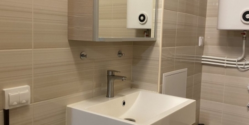 4-комн квартира Детская ул. ,  д. 18