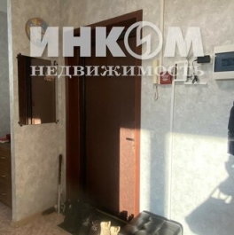 Продажа 1-комн квартиры на вторичном рынке улица Новаторов,  д. 4 к5