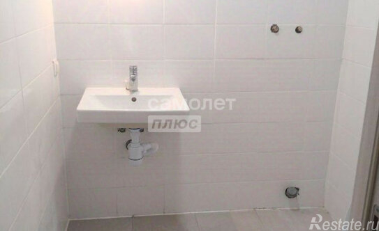 Продажа 3-комн квартиры на вторичном рынке Одинцовский городской округ, Каштановая улица,  д. 16