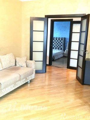 Продажа 3-комн квартиры на вторичном рынке Новинки ул,  д. 29