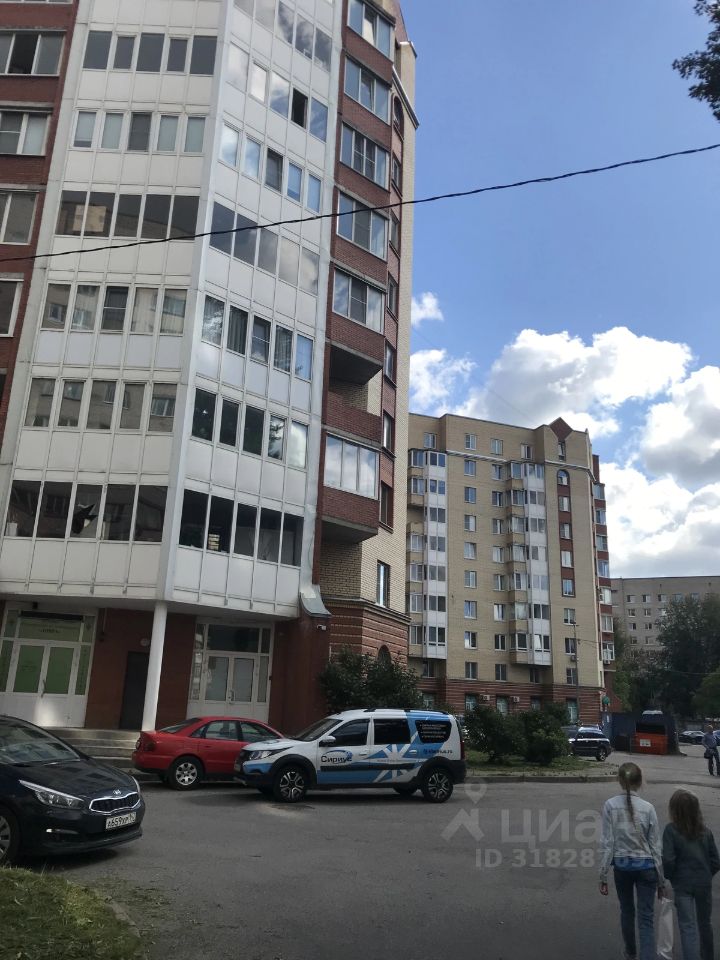 Продажа 2-комн квартиры на вторичном рынке Ленинский проспект, 147к2