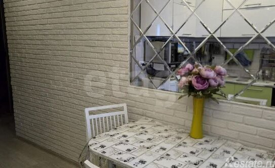 Продажа 3-комн квартиры на вторичном рынке Художников пр-кт,  д. 20 к1