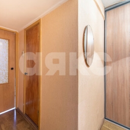 Продажа 1-комн квартиры на вторичном рынке Совхозная улица,  д. 8