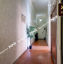 Продажа 3-комн квартиры на вторичном рынке Графский пер,  д. 9