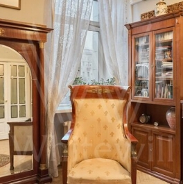 Продажа 4-комн квартиры на вторичном рынке Тверская улица,  д. 8 к1