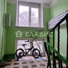 Продажа 3-комн квартиры на вторичном рынке Лобня г, Мирная ул,  д. 28