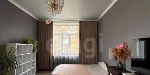 2-комн квартира Алтайская улица,  д. 21