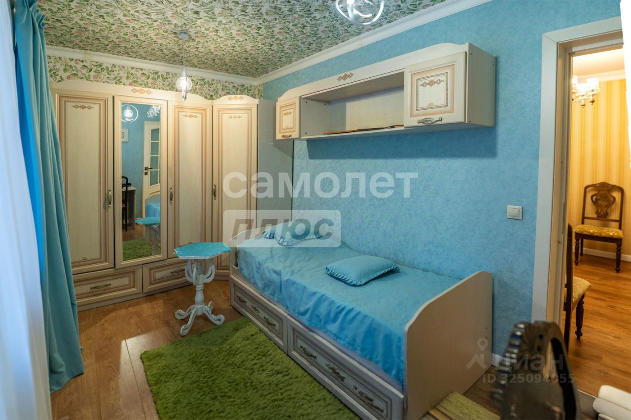 Продажа 2-комн квартиры на вторичном рынке Чехов, Солнышевская улица, 20