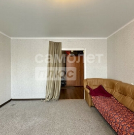 Продажа 2-комн квартиры на вторичном рынке Микрорайон Кутузовский, улица Чистяковой,  д. 12