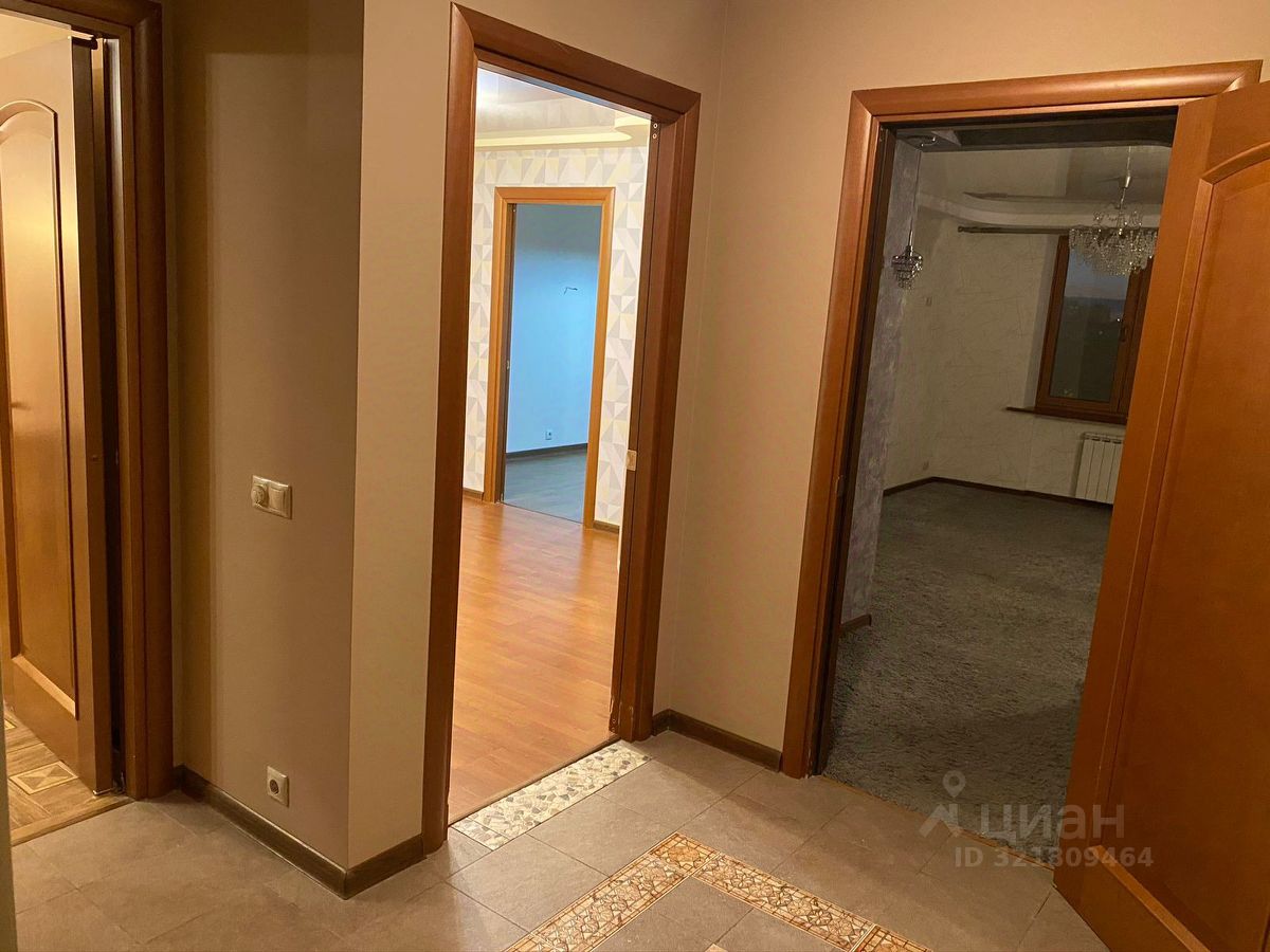 Продажа 3-комн квартиры на вторичном рынке улица Черняховского, 9К4