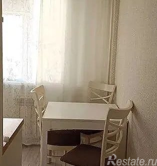 Аренда 1-комн квартиры на вторичном рынке улица Коштоянца,  д. 1А