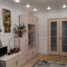 Продажа 3-комн квартиры на вторичном рынке Хабаровская улица,  д. 4