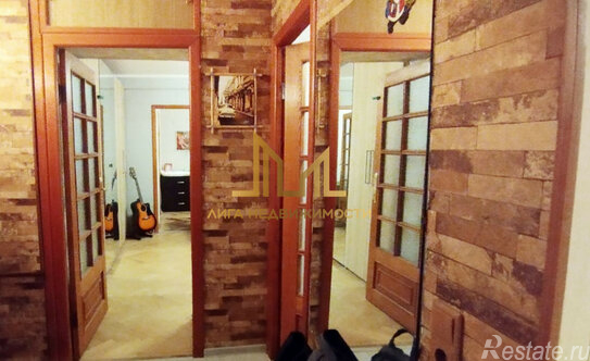 Продажа 3-комн квартиры на вторичном рынке Бассейная улица,  д. 77