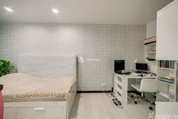 Продажа 3-комн квартиры на вторичном рынке Маршала Новикова ул,  д. 15