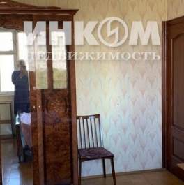 Продажа 3-комн квартиры на вторичном рынке Литовский б-р,  д. 19