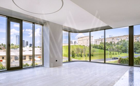 Продажа 4-комн квартиры на вторичном рынке улица Братьев Фонченко,  д. 1 к3