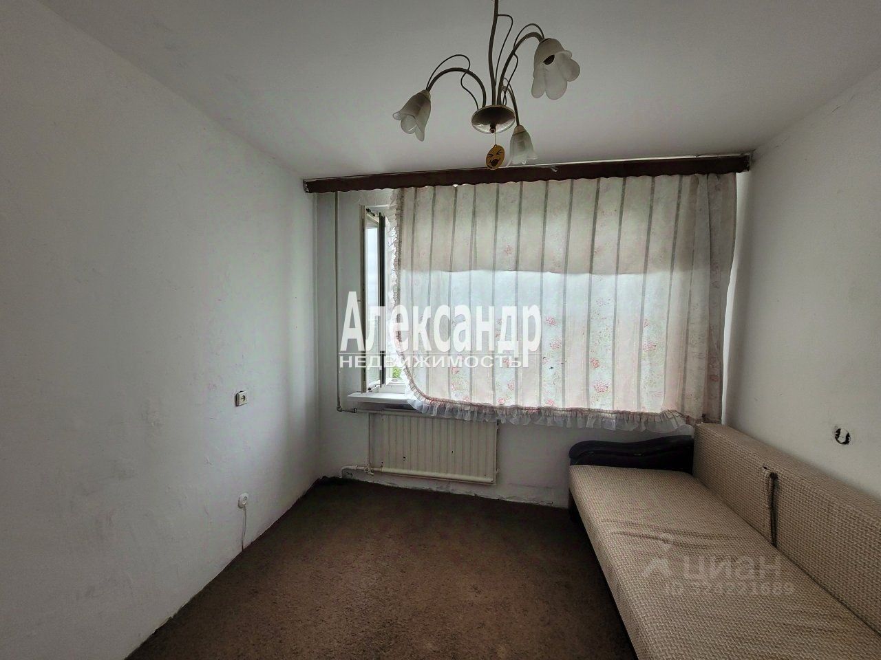 Продажа 3-комн квартиры на вторичном рынке Софийская улица, 48К1