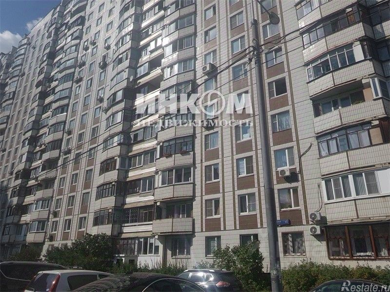 Продажа 3-комн квартиры на вторичном рынке Ангелов переулок,  д. 13