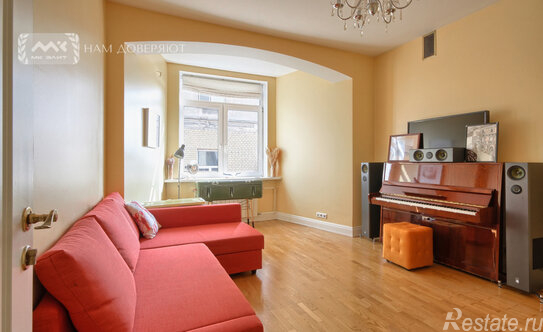 Продажа 5-комн квартиры на вторичном рынке улица Рылеева