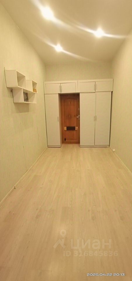 Продажа комнаты Загородный проспект, 42