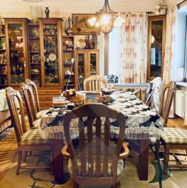 Продажа 4-комн квартиры на вторичном рынке Брестская 2-я ул,  д. 19/18 с5