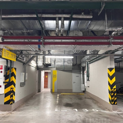 Гараж/парковка улица Грибалёвой,  д. 7 к1