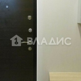 Продажа 1-комн квартиры на вторичном рынке Мурино, Петровский б-р,  д. 7