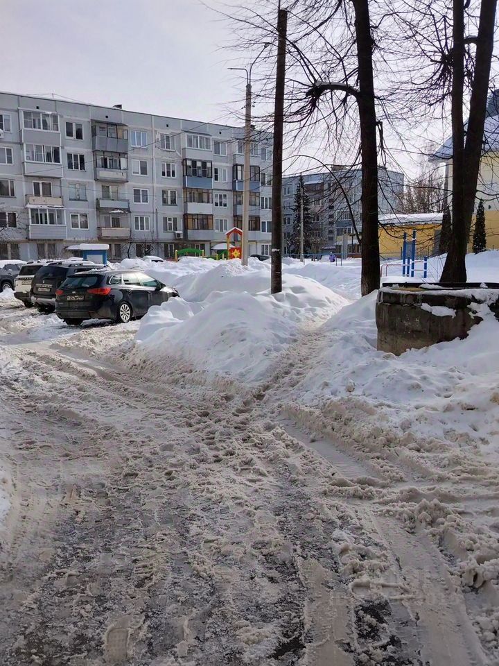 Продажа 1-комн квартиры на вторичном рынке Серпухов, Октябрьская улица, 15Б