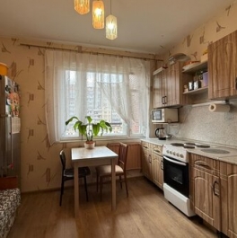 Продажа 1-комн квартиры на вторичном рынке Большевиков пр-кт