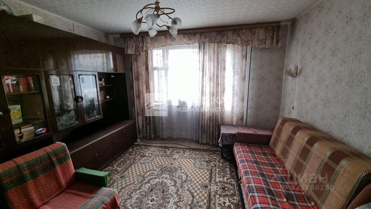 Продажа 3-комн квартиры на вторичном рынке Луганская улица, 8