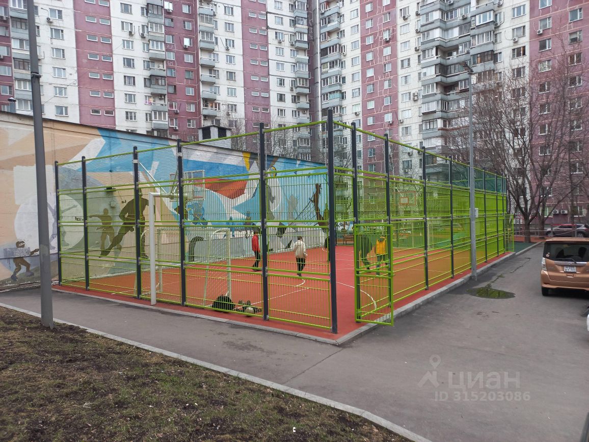 Продажа 4-комн квартиры на вторичном рынке 1-я Дубровская улица, 1К4