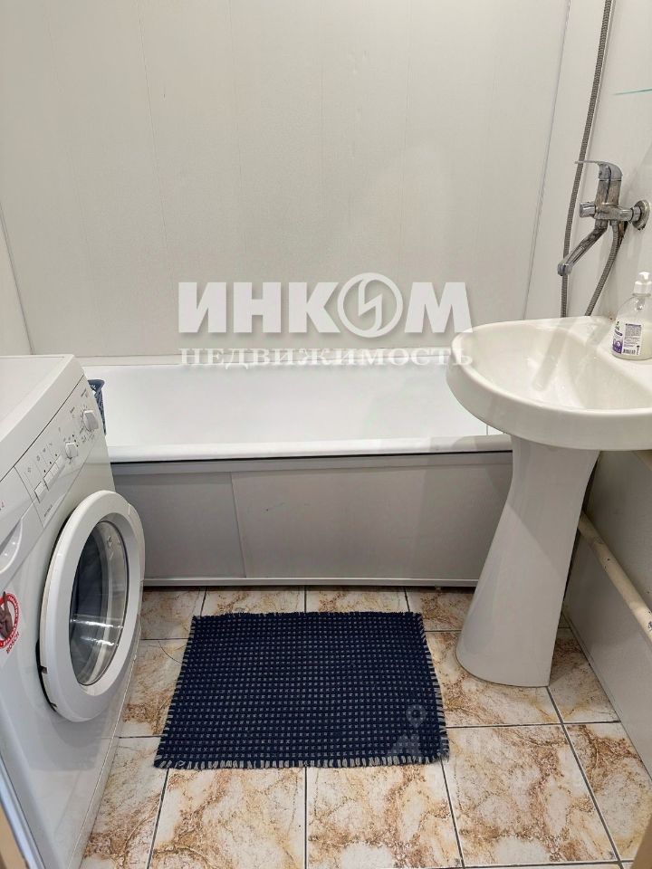 Продажа 1-комн квартиры на вторичном рынке улица Адмирала Руднева, 18