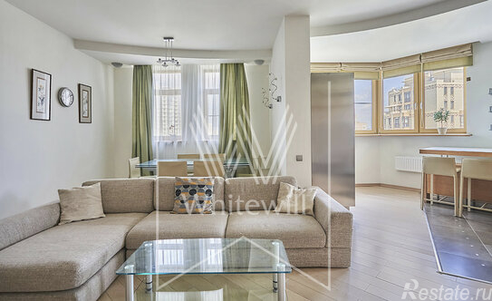 Аренда 4-комн квартиры на вторичном рынке Щемиловский 2-й пер,  д. 4