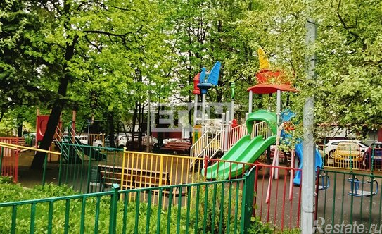 Продажа 2-комн квартиры на вторичном рынке проезд Карамзина,  д. 5