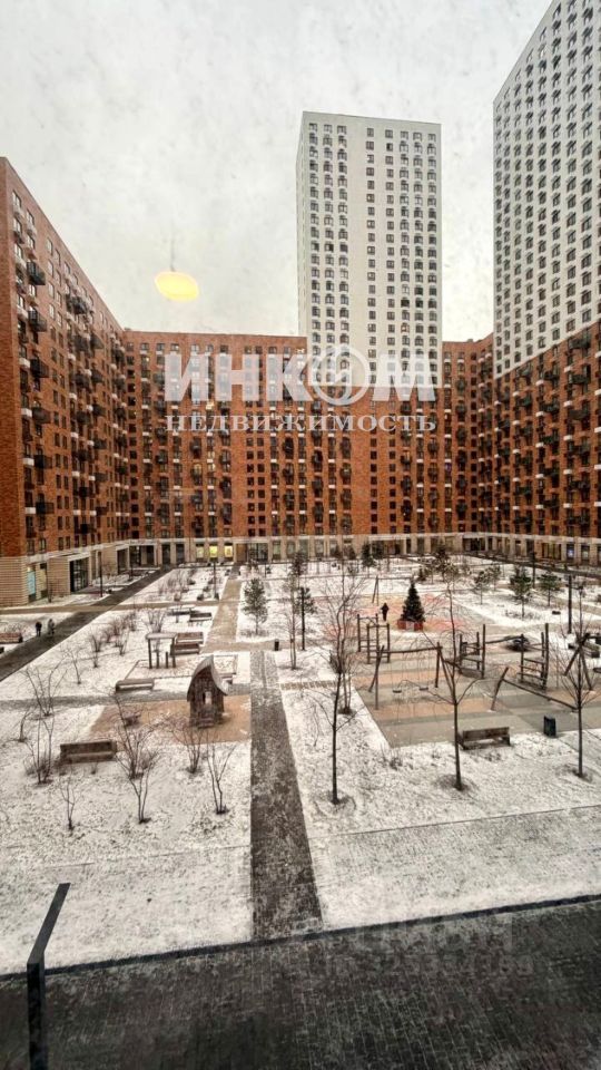 Продажа 1-комн квартиры на вторичном рынке улица Поляны, 5Ак1