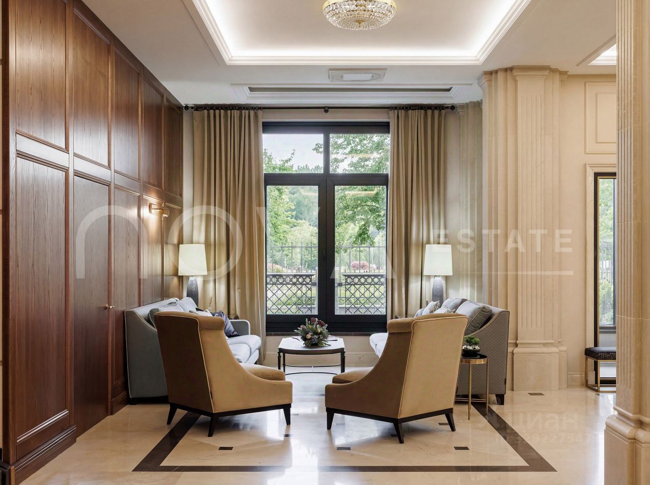 Продажа 4-комн квартиры на вторичном рынке набережная Гребного канала, 1