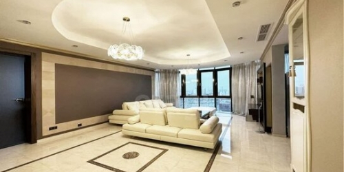 2-комн квартира Беловежская улица,  д. 17