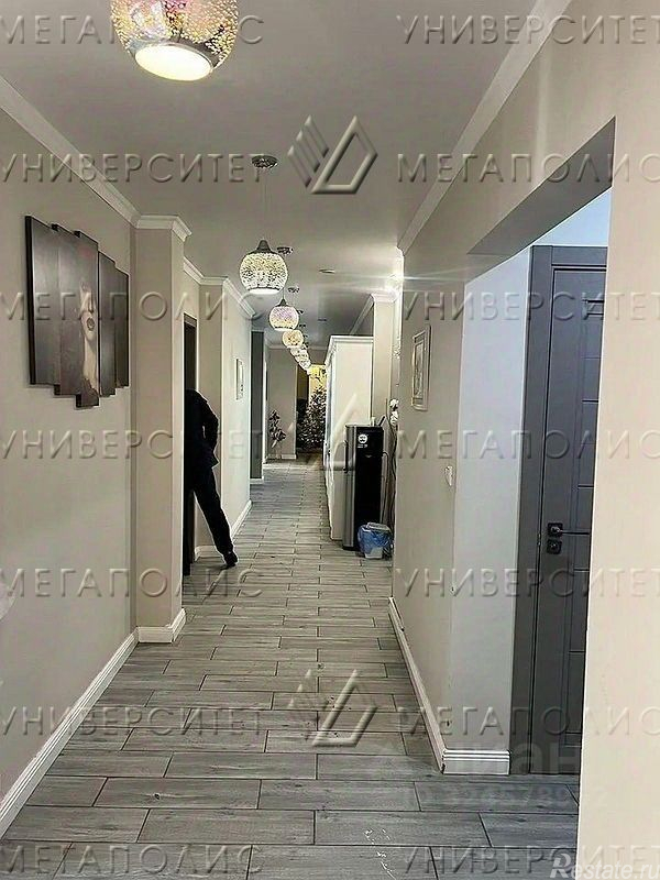 Аренда торгового помещения Рождественская улица,  д. 16