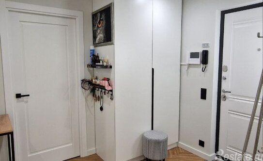 Продажа 2-комн квартиры на вторичном рынке улица Гришина