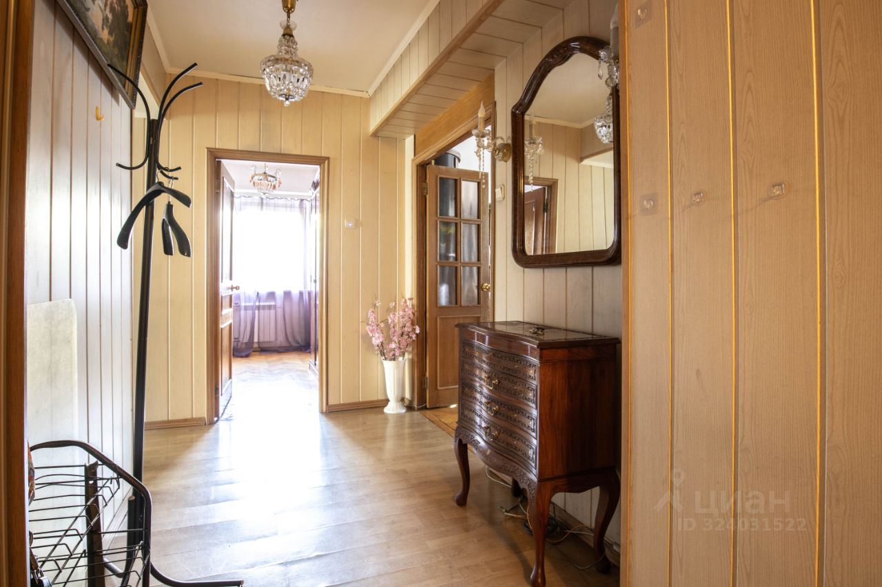 Аренда 2-комн квартиры на вторичном рынке Матвеевская улица, 4К2