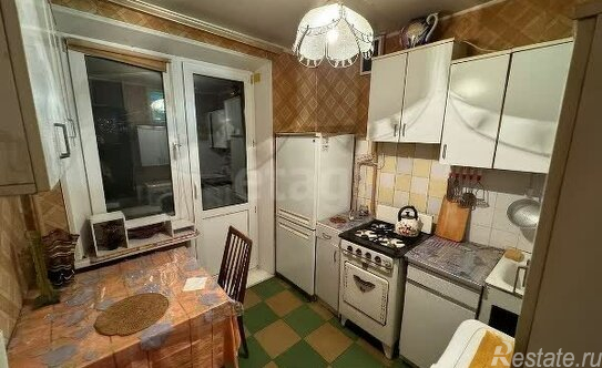 Продажа 2-комн квартиры на вторичном рынке Чусовская улица,  д. 15