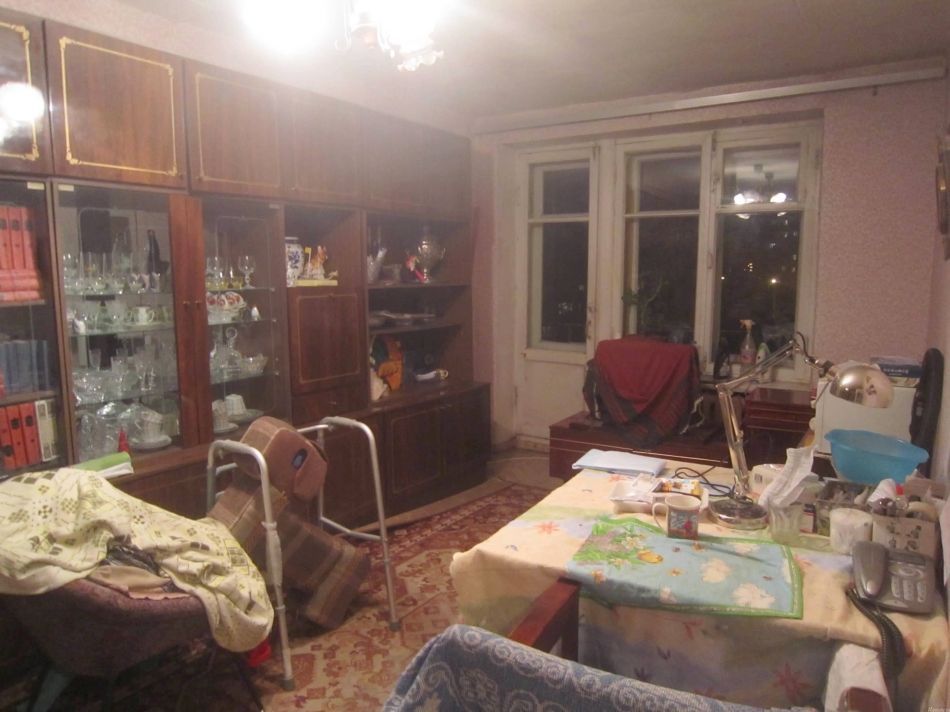 Продажа 3-комн квартиры на вторичном рынке Беломорская ул ,  д. 24