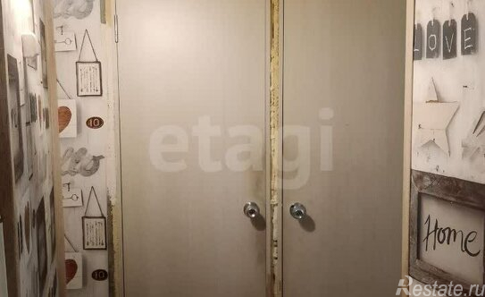 Продажа 2-комн квартиры на вторичном рынке улица Пионерстроя,  д. 12