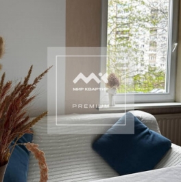 Продажа 3-комн квартиры на вторичном рынке Камышовая улица,  д. 6 к1