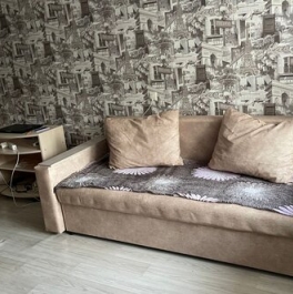 Продажа 1-комн квартиры на вторичном рынке Мичуринская улица,  д. 1